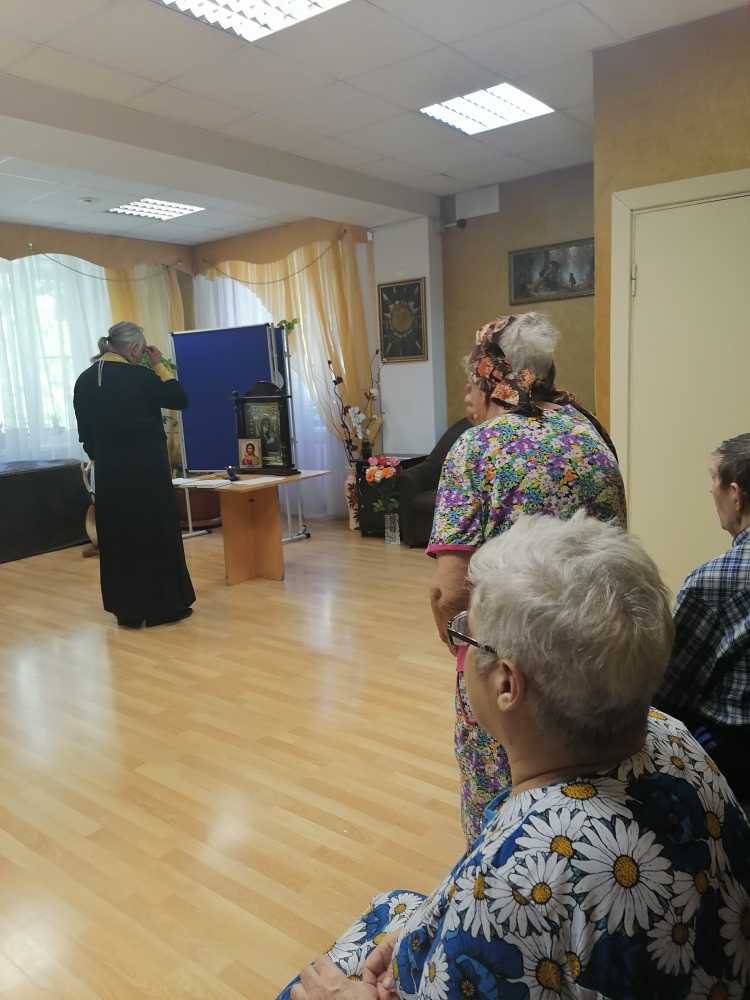 Духовно приобщились