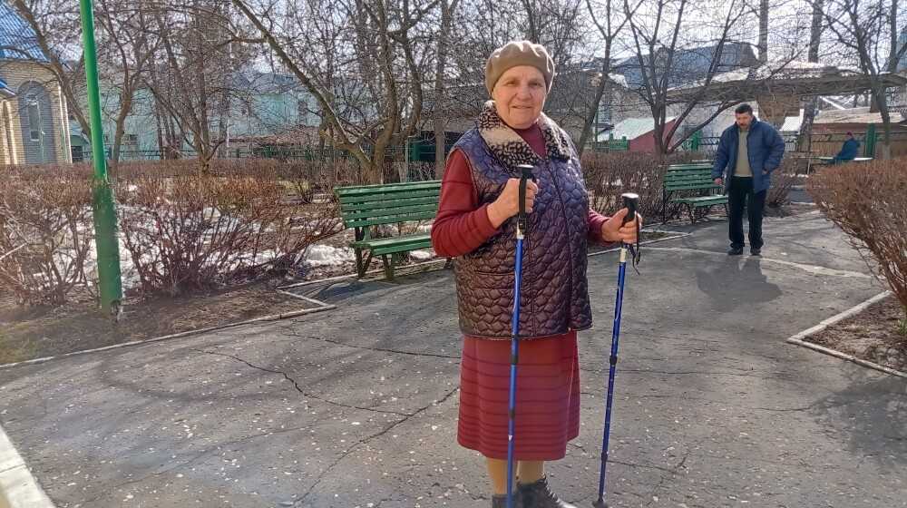 Солнечным апрельским днем!
