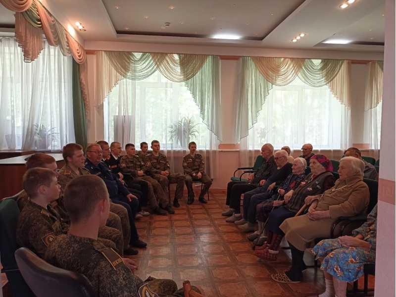 Сегодня к нам в гости приезжали ребята из ГБОУ «Нижегородская кадетская школа»