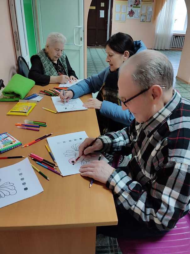 Занимаемся Арт-терапией - это способ избавиться от лишних переживаний с помощью занятий изобразительным искусством
