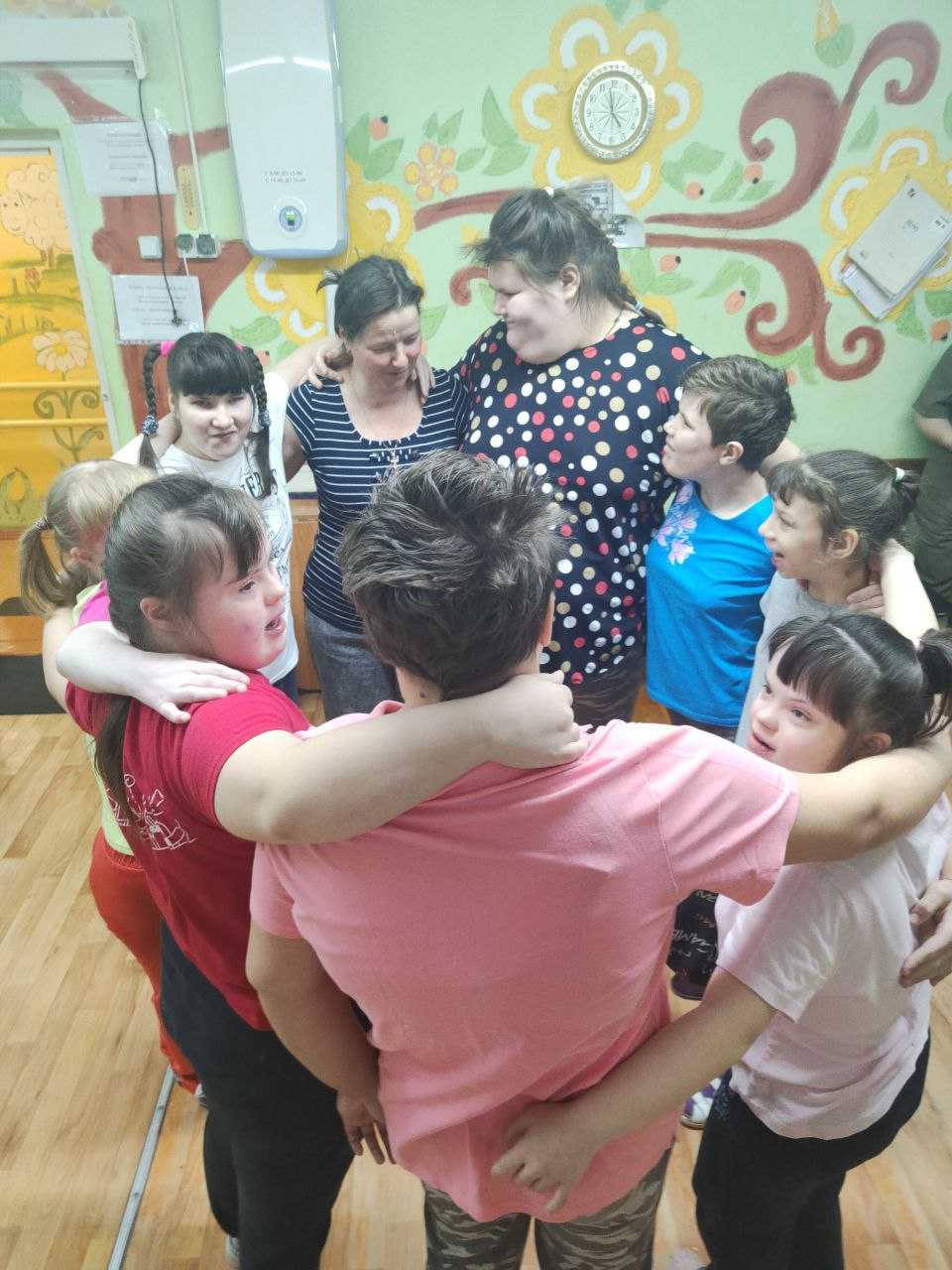 Теплые объятия. 