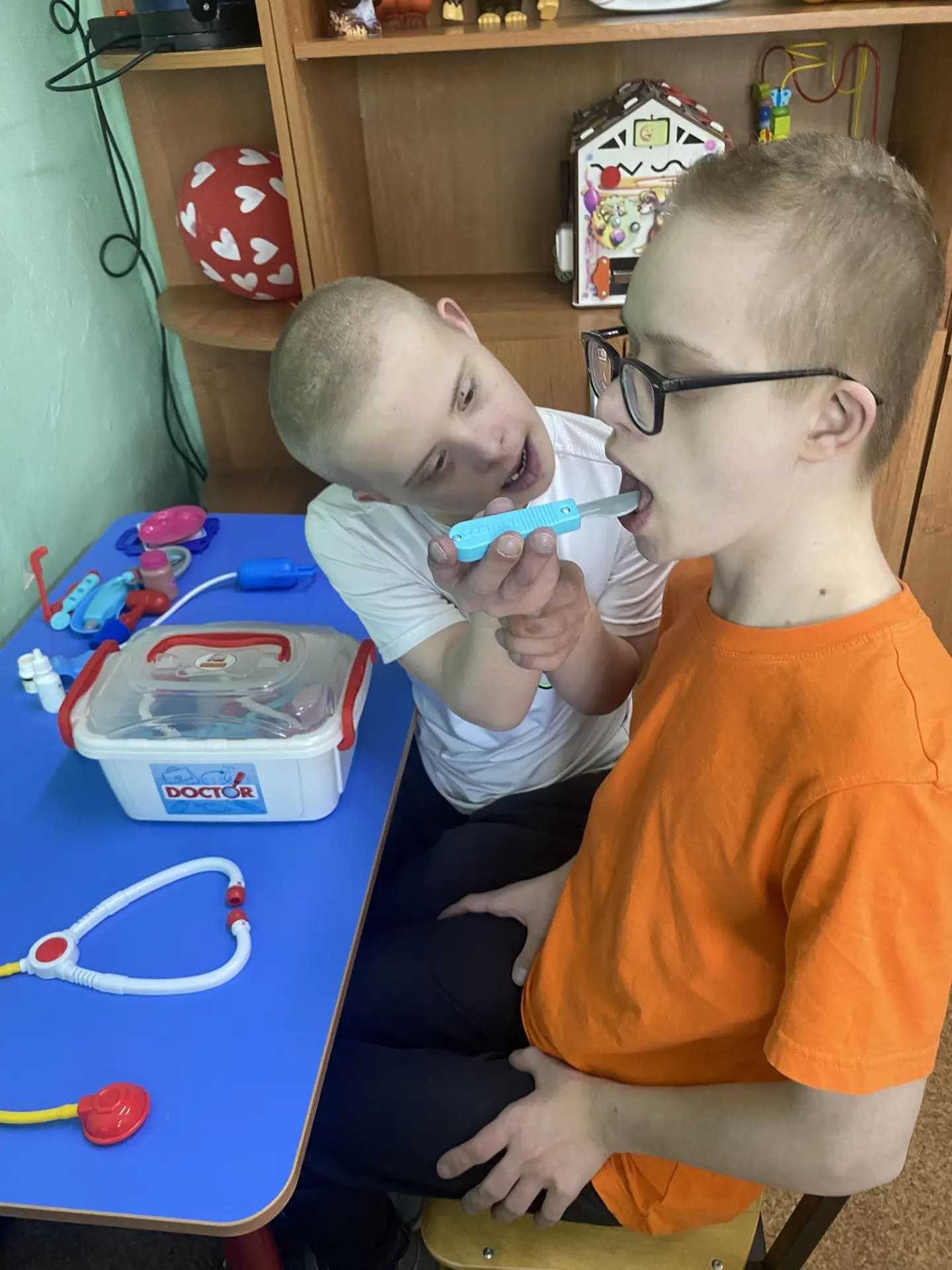 «Игра в доктора»