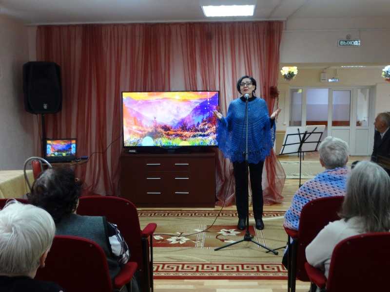 Музыкально – поэтическая встреча «В душе сохраняется свет».
