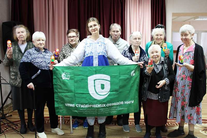 Мастер-класс «Роспись семёновской матрешки».